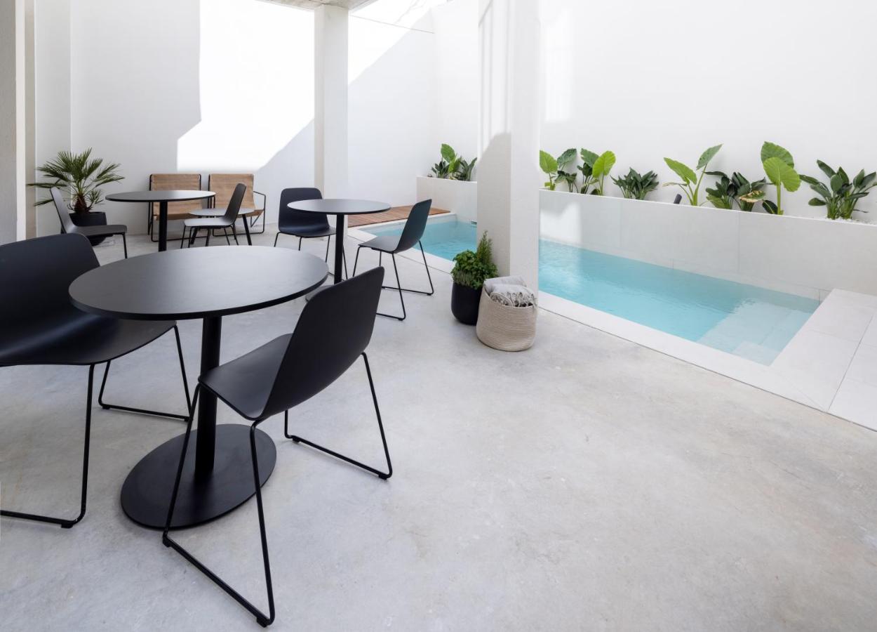 Yours Boutique Stay Walencja Zewnętrze zdjęcie